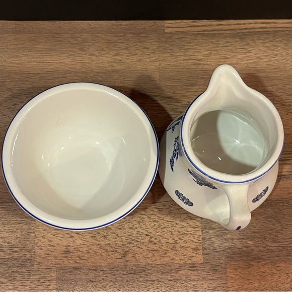 Vintage Hall Japanese Garden Creamer and Cup Restaurant Ware -Blue Willow - Picture 5 of 10